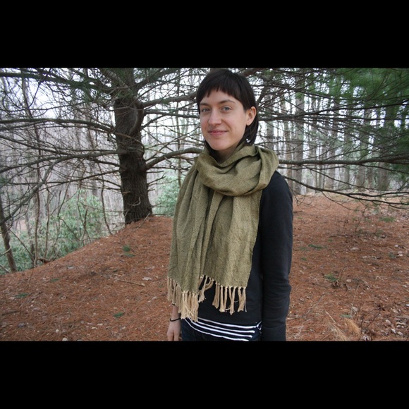 Meet your Posher, Megan - Picture 1 of 1